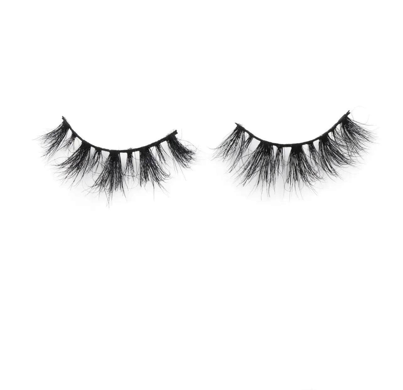 Julia Lash - Couture Coiffure